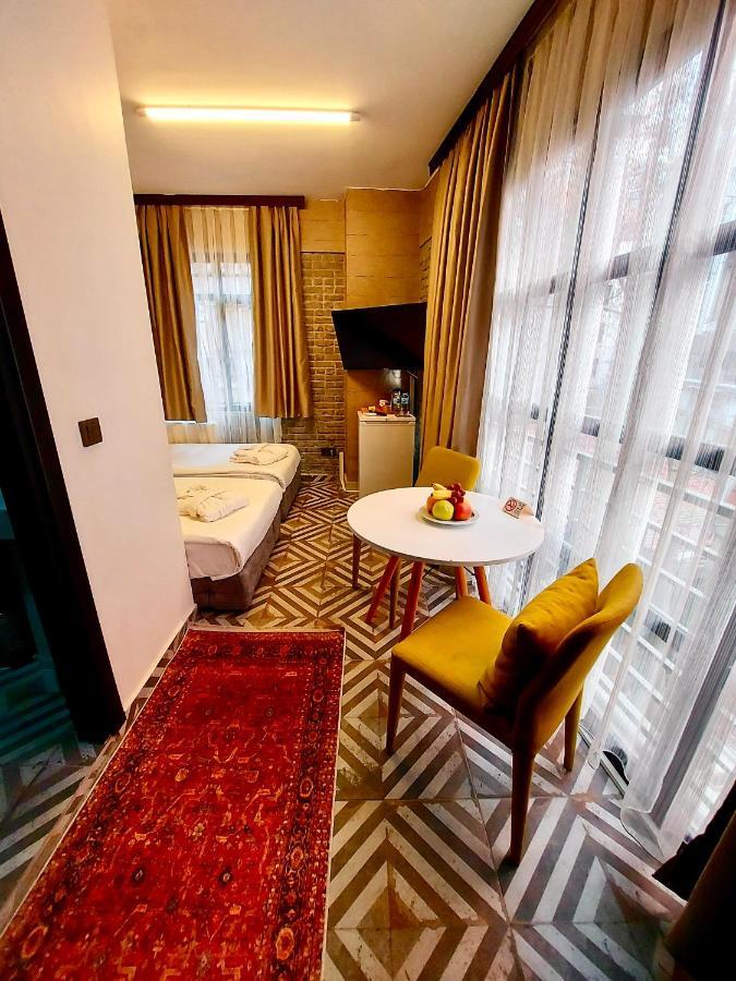 Mates Port Hotel อิสตันบูล ภายนอก รูปภาพ