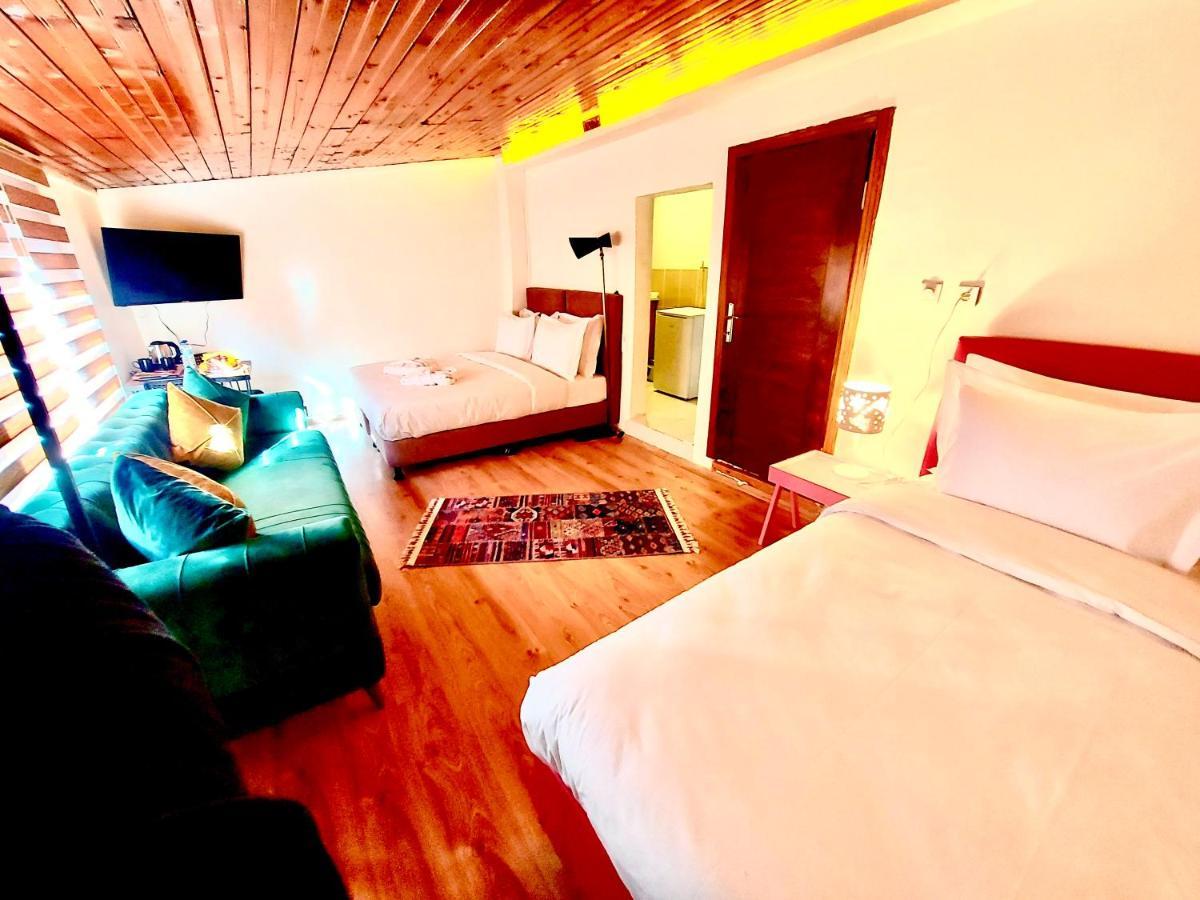 Mates Port Hotel อิสตันบูล ภายนอก รูปภาพ